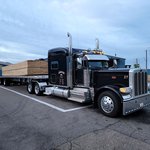 2019 Peterbilt 389 78” Standup