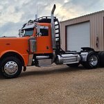2013 Peterbilt 389
