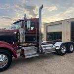 2017 Kenworth W900L Glider