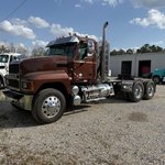 2022 Mack PI64T